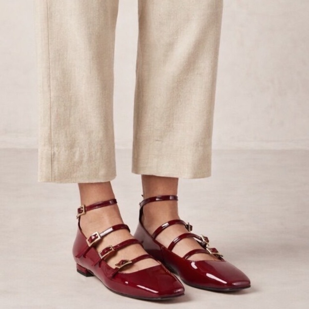ALOHAS Luke Burgundy Patent Leather Mary Jane Flats Square Toe Euro Size 39